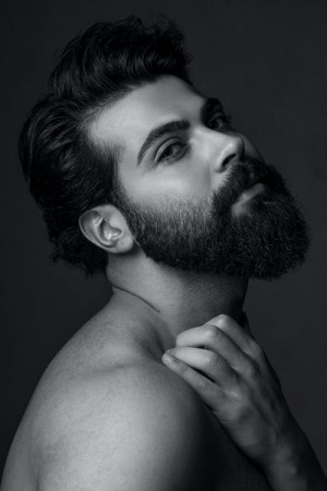 Beard transplant in Iran/cost/consultation