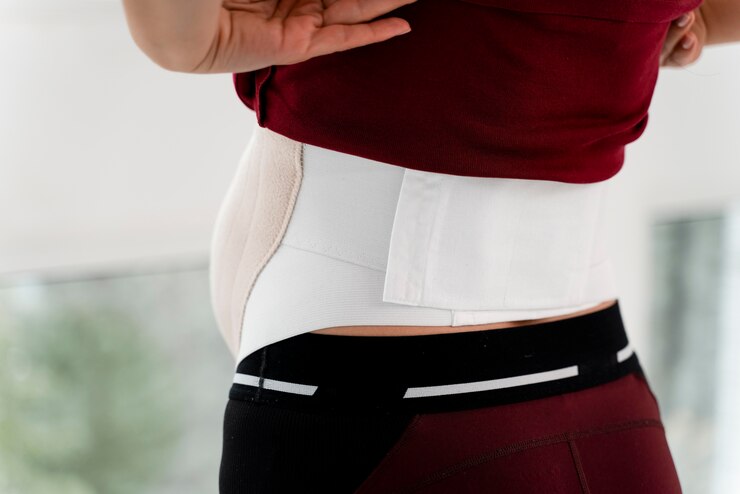 Maximizing Comfort and Support: How to Choose the Right Belt for Post-Abdominoplasty Recovery